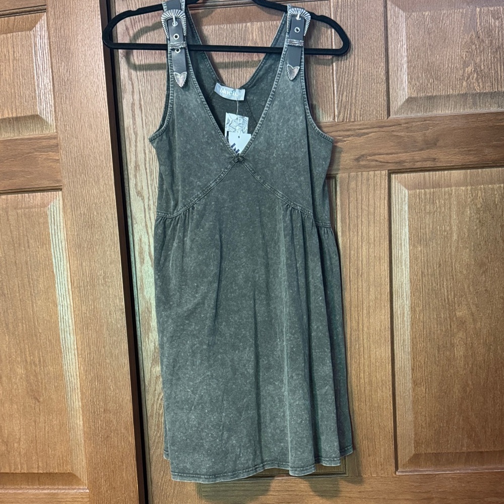 Gray buckle strap Dress